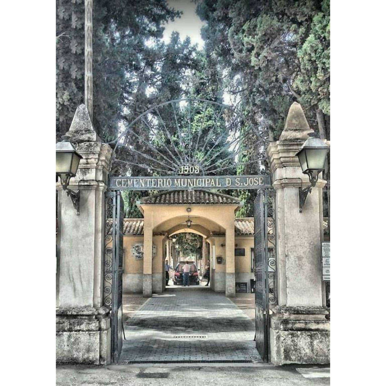 Curiosidades sobre el cementerio de Cabra