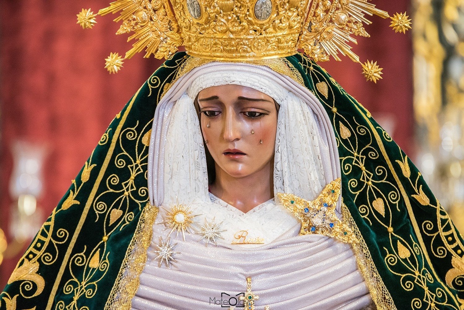 La Virgen que no se ve