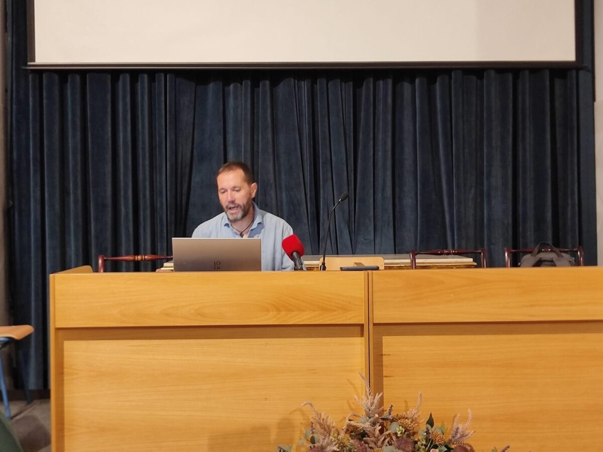 Rueda de prensa de la Agrupación de Cofradías respecto al cambio de Carrera Oficial
