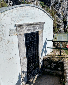 Cueva de la Aparición de la Virgen