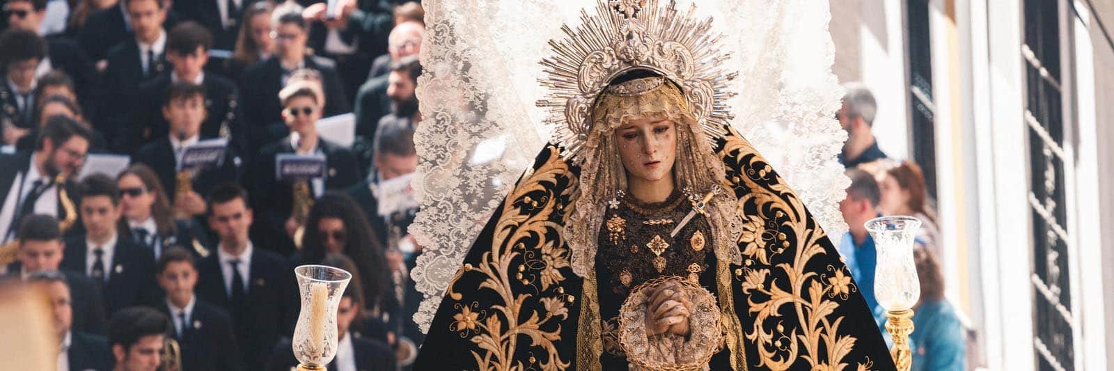 Horarios e itinerarios de hermandad de la Virgen de la Soledad