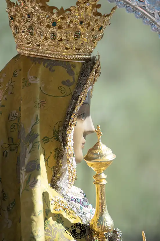 las caras de la virgen de la sierra